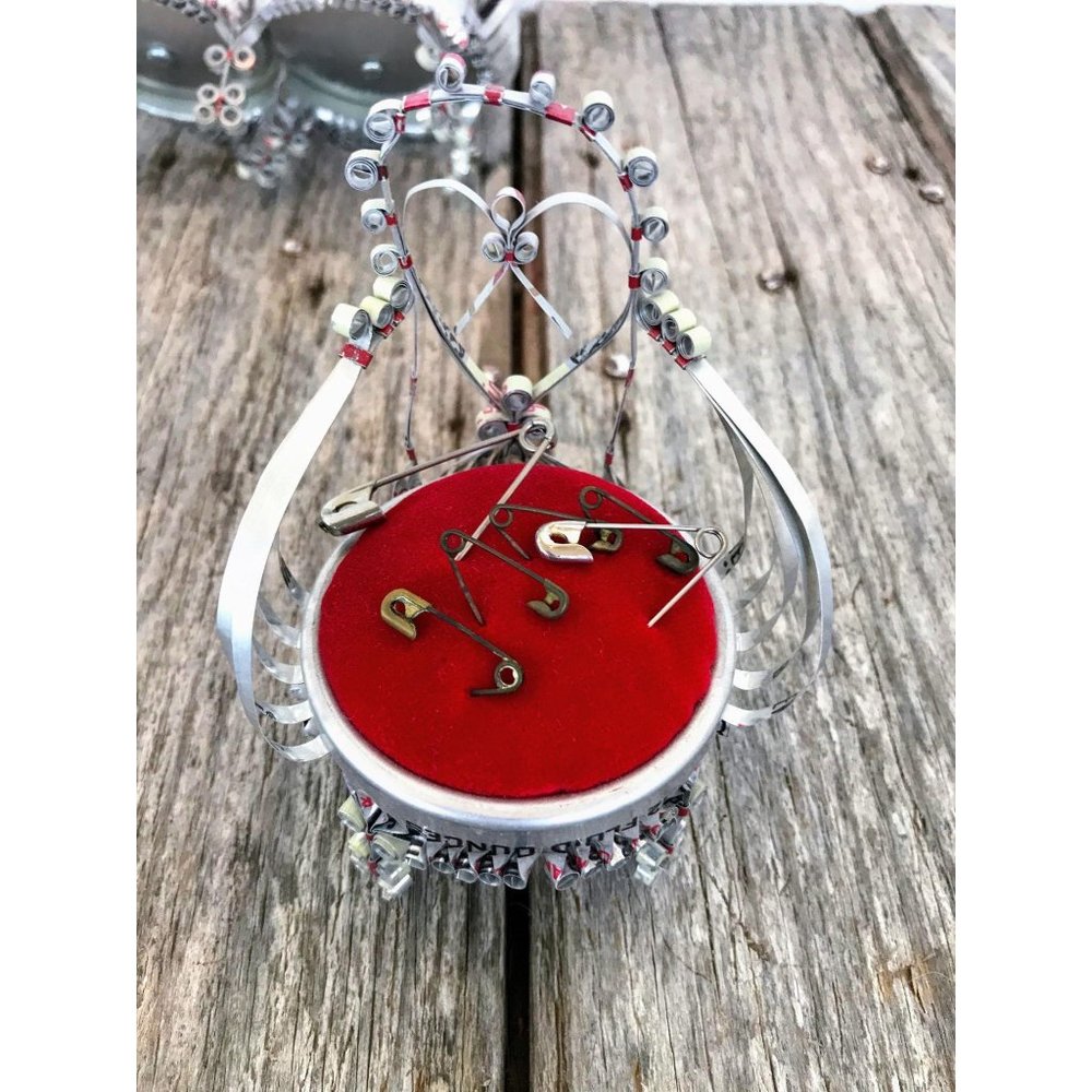 Vintage Set Of Tin Can Art Pin cushion chairs sofa - Picture 6 of 13